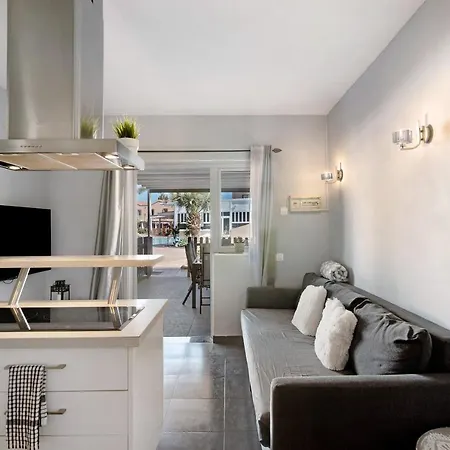 Place Oasis Luxury Pool Appartamento *